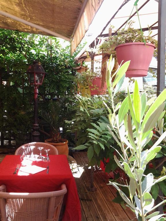 Hotel Restaurant Henri IV Eauze Luaran gambar